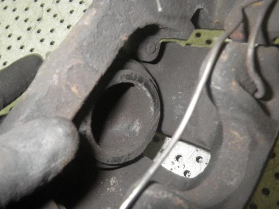 Bremssattel rechts vorne VOLVO V70 I (875, 876) Bild Bremssattel rechts vorne VOLVO V70 I (875, 876)