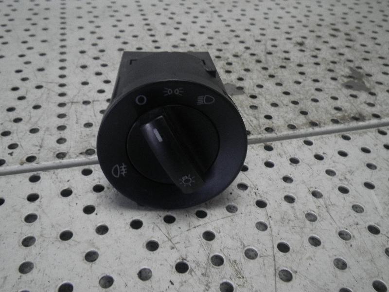 Schalter für Licht VW Polo IV (9N, 9A) Bild Schalter für Licht VW Polo IV (9N, 9A)