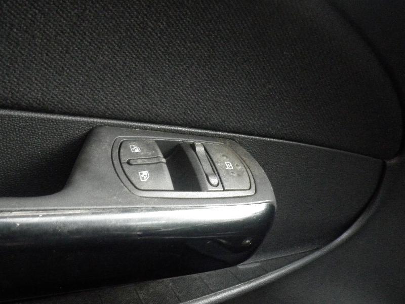 Schalter für Fensterheber links OPEL Corsa D (S07) Bild Schalter für Fensterheber links OPEL Corsa D (S07)