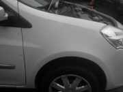 Kotflügel rechts vorne RENAULT Clio III (BR0/1, CR0/1) 7701476103