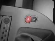 Schalter für Warnblinker RENAULT Kangoo II Rapid (FW0) 8200523299