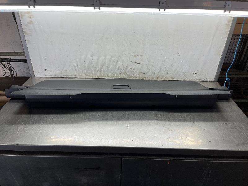 Laderaumabdeckung SKODA Fabia Kombi (6Y) 6Y9867871C