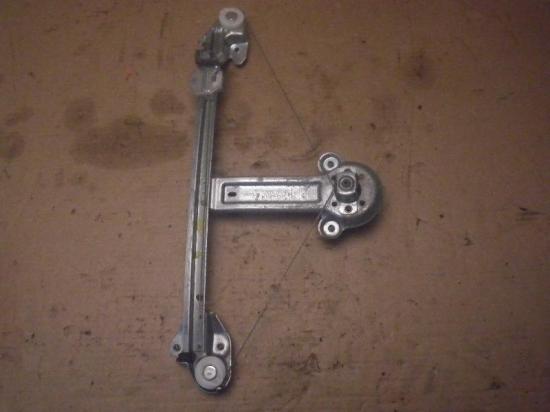 Fensterheber rechts hinten OPEL Astra H Caravan Bild Fensterheber rechts hinten OPEL Astra H Caravan