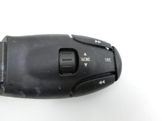 Peugeot 5008 I T87 09-13 Lenkradschalter Schalter Lenkstockschalter Rechts Bild Peugeot 5008 I T87 09-13 Lenkradschalter Schalter Lenkstockschalter Rechts
