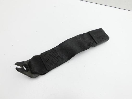 BMW E90 3er 325i 05-08 5T Gurtschloss Mitte Hinten Bild BMW E90 3er 325i 05-08 5T Gurtschloss Mitte Hinten