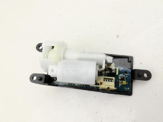 BMW E93 330I 07-13 Relais Wegfahrsperre Lenkradschloss Bild BMW E93 330I 07-13 Relais Wegfahrsperre Lenkradschloss