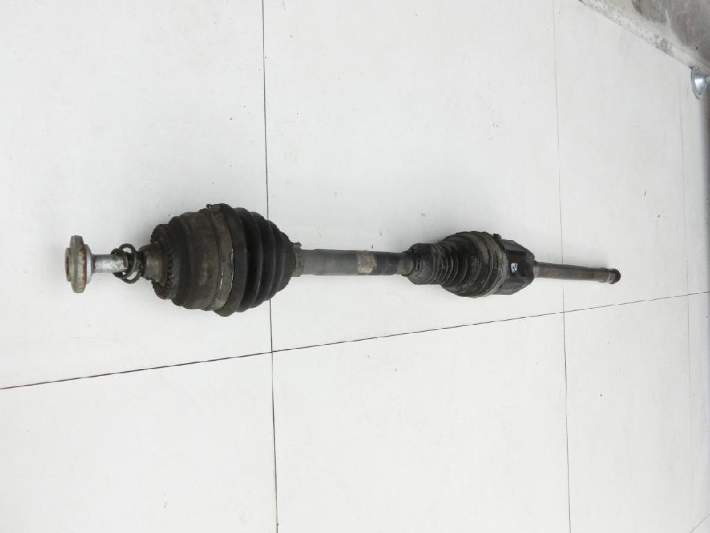 BMW F11 530dx 10-14 3,0 190KW Autom 4WD Antriebswelle Gelenkwelle Rechts Vorne