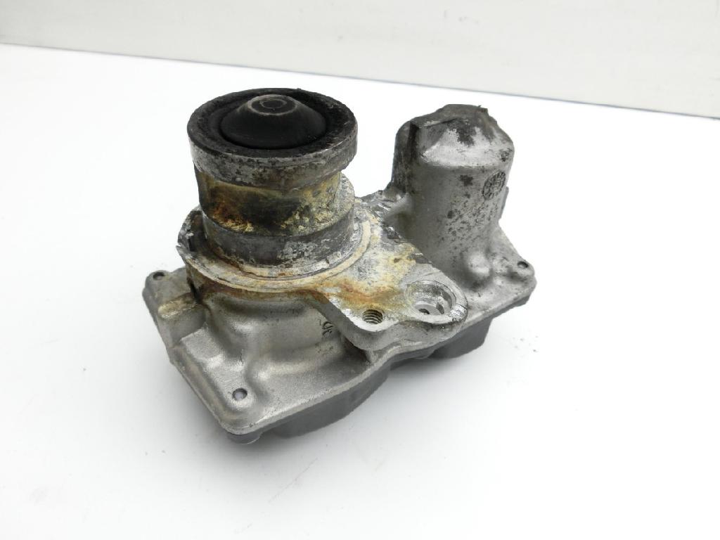 Mercedes W447 W640 Vito 14-19 CDI 1,6 84KW 622.951 Abgasr?ckf?hrventil EGR AGR Ventil Bild Mercedes W447 W640 Vito 14-19 CDI 1,6 84KW 622.951 Abgasr?ckf?hrventil EGR AGR Ventil