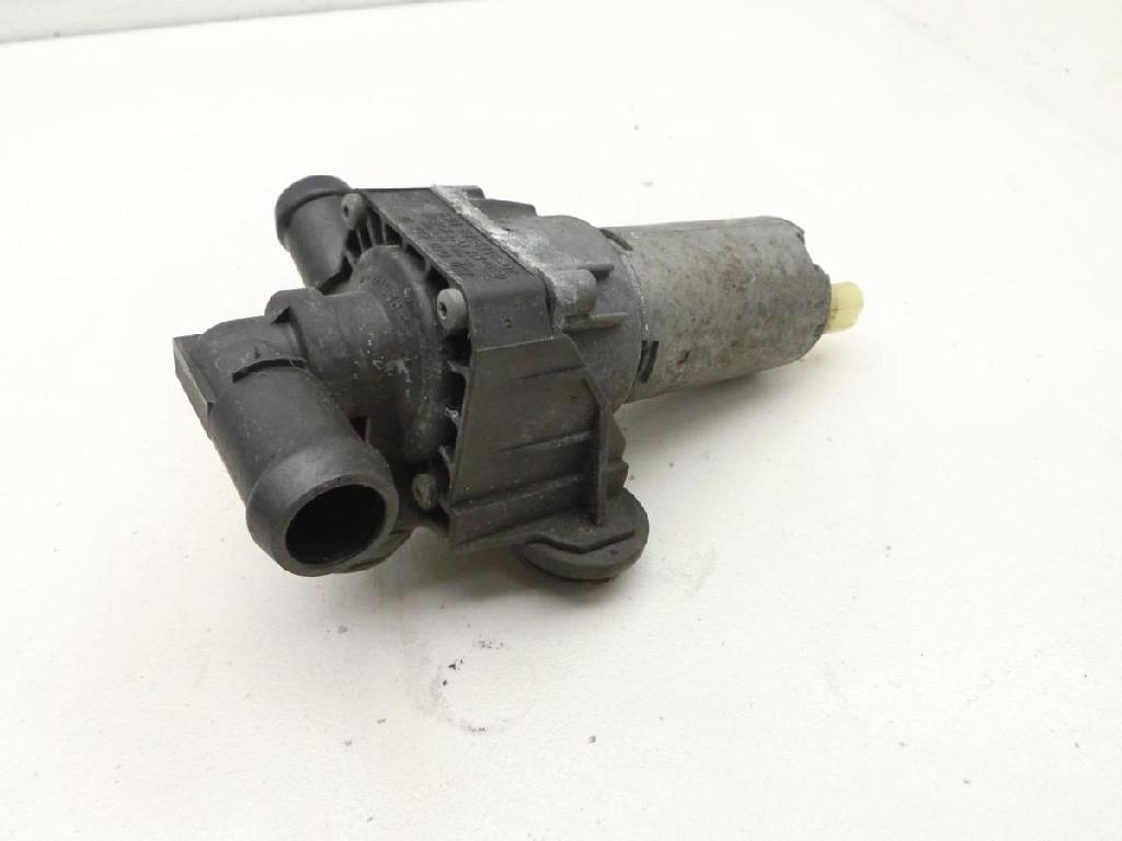 BMW E91 320D LCI 09-13 2,0d 130KW Umwelzpumpe Heizung Pumpe Zusatzpumpe