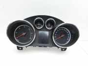 Opel Zafira C 11-16 2,0 121KW Kombiinstrument Tacho