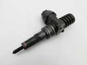 Audi A3 8P 04-08 TDI 1,9 77KW Injektor Einspritzdüse Pumpe-Düse Zyl.1