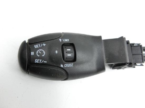 Peugeot 5008 I T87 09-13 Lenkstockschalter Tempomat Bedienung Bild Peugeot 5008 I T87 09-13 Lenkstockschalter Tempomat Bedienung