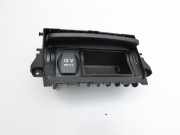 Mercedes W176 A200 12-15 Aschenbecher Ascher