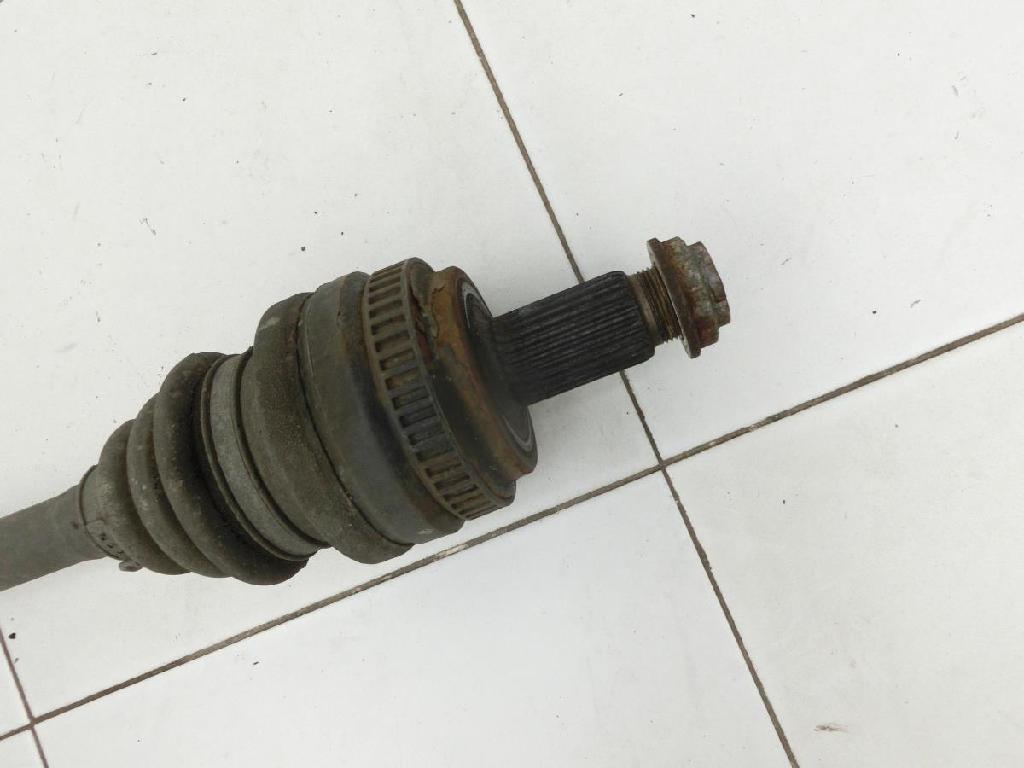 BMW E91 318D LCi 08-13 Kombi 2,0D 105KW Antriebswelle Gelenkwelle Hinten Links Bild BMW E91 318D LCi 08-13 Kombi 2,0D 105KW Antriebswelle Gelenkwelle Hinten Links