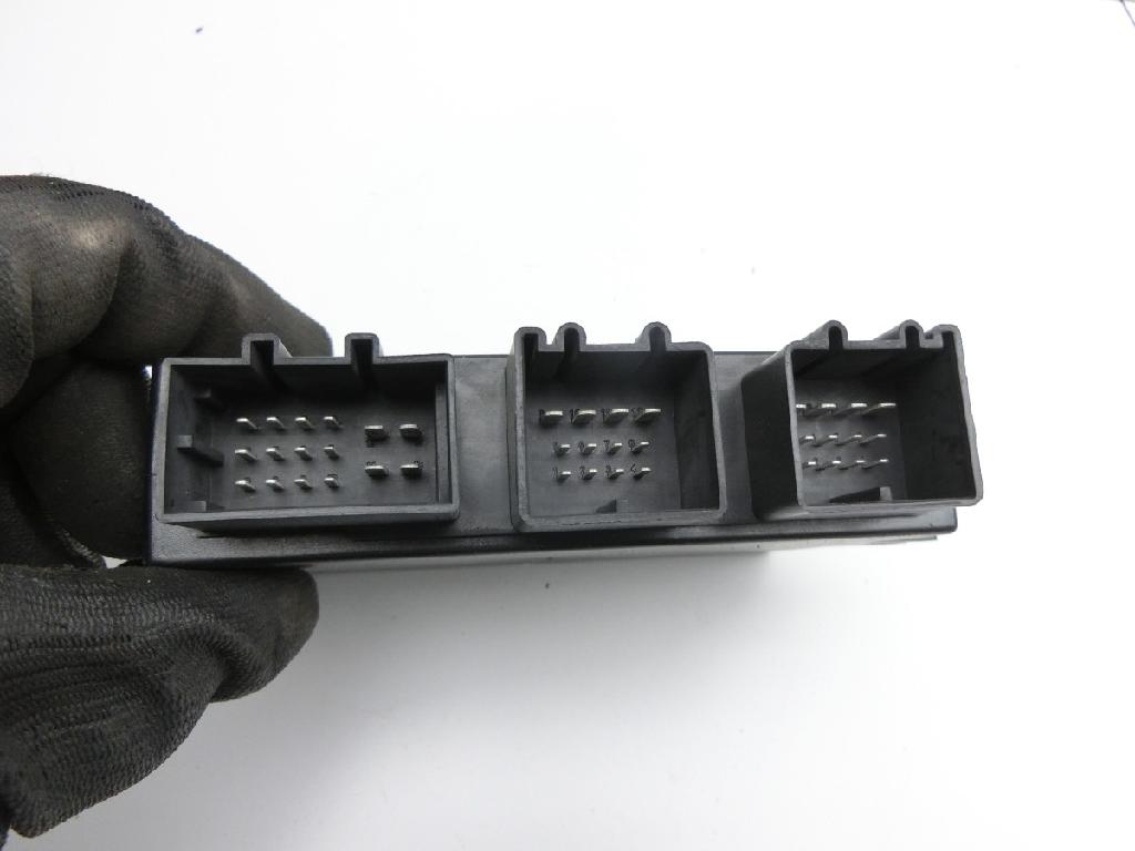 VW Passat 3C B7 10-15 Steuergerät SG Anhängeranschlussgerät AHK Modul