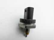 Mercedes W213 E200 16-20 2,0 135KW Railsensor Drucksensor Kraftstoffdruck