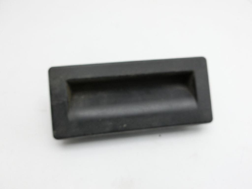 Audi A4 8W B9 15-19 Schalter Taster Öffner für Heckklappe