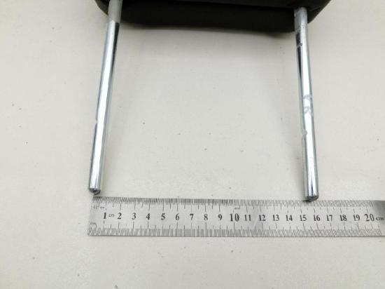 Dodge Nitro 06-10 Kopfstütze für Beifahrer Sitz Rechts oder Links Vorne rote Naht Bild Dodge Nitro 06-10 Kopfstütze für Beifahrer Sitz Rechts oder Links Vorne rote Naht