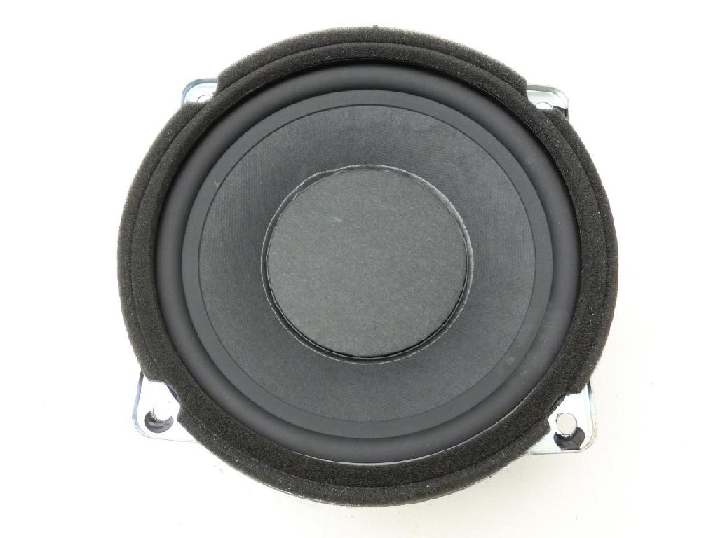 Hyundai IX35 LM 09-13 Lautsprecher Subwoofer ohne Resonanzkörper Bild Hyundai IX35 LM 09-13 Lautsprecher Subwoofer ohne Resonanzkörper