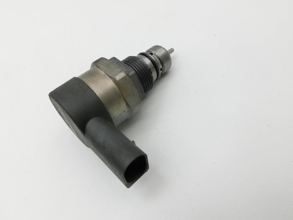 BMW E91 318D LCi 08-13 2,0D 105KW Railsensor Drucksensor Raildruckregelventil Bild BMW E91 318D LCi 08-13 2,0D 105KW Railsensor Drucksensor Raildruckregelventil