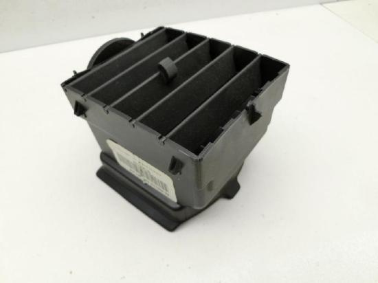 Dodge Nitro 06-10 Luftdusche Luftdüse Rechts Bild Dodge Nitro 06-10 Luftdusche Luftdüse Rechts