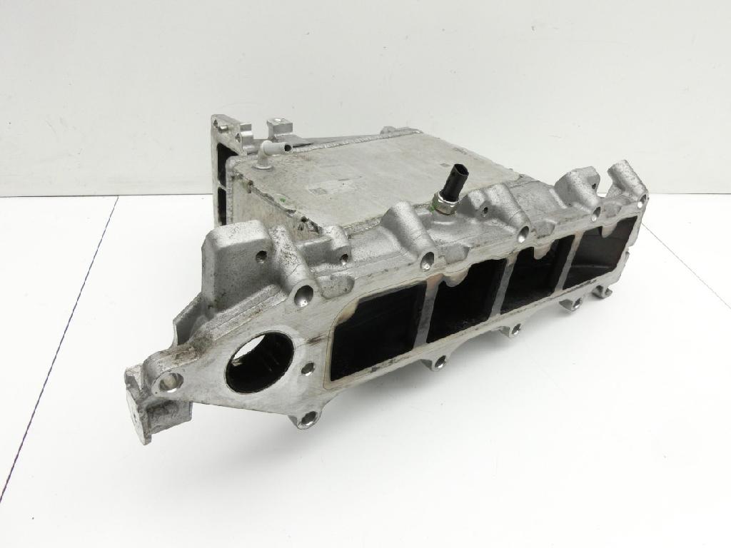 Audi A5 F5 16-19 TDI 2,0 140KW Ansaugbrücke mit Wärmetauscher