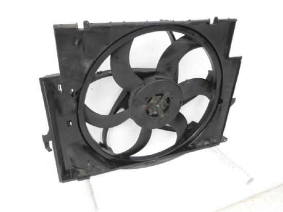 BMW E91 320D LCI 09-13 2,0d 130KW L?fter Ventilator f. K?hler Bild BMW E91 320D LCI 09-13 2,0d 130KW L?fter Ventilator f. K?hler