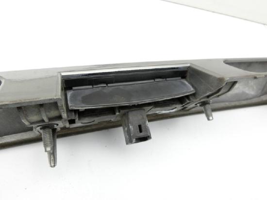Peugeot 5008 I T87 09-13 Blende Griffleiste für Heckklappe Bild Peugeot 5008 I T87 09-13 Blende Griffleiste für Heckklappe
