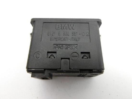 BMW E91 330XD 05-08 Aux In Adapter Audiobuchse Bild BMW E91 330XD 05-08 Aux In Adapter Audiobuchse