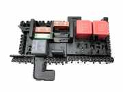 Mercedes C200 W205 14-18 2,0 135KW Sicherungskasten Stützpunkt für Batterie Spannungsverteilung