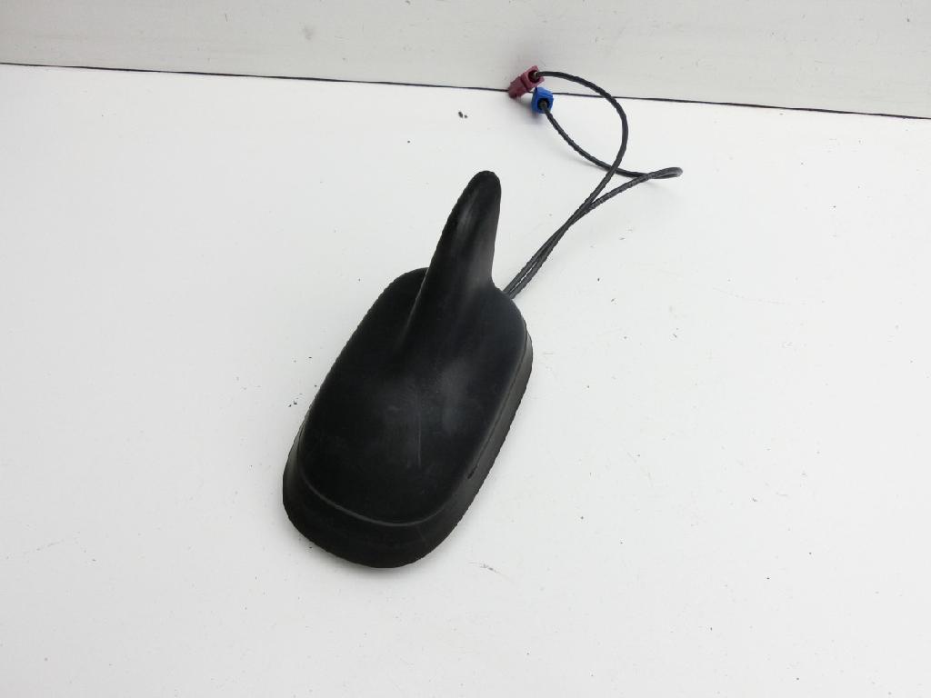 VW Passat 3C B7 10-15 Antenne Dachantenne Antennenfuß RNS