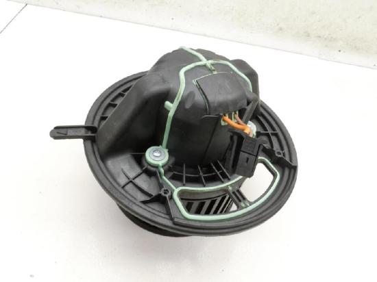 BMW E93 330I 07-13 Gebl?semotor L?ftermotor Heizungsgebl?se Bild BMW E93 330I 07-13 Gebl?semotor L?ftermotor Heizungsgebl?se