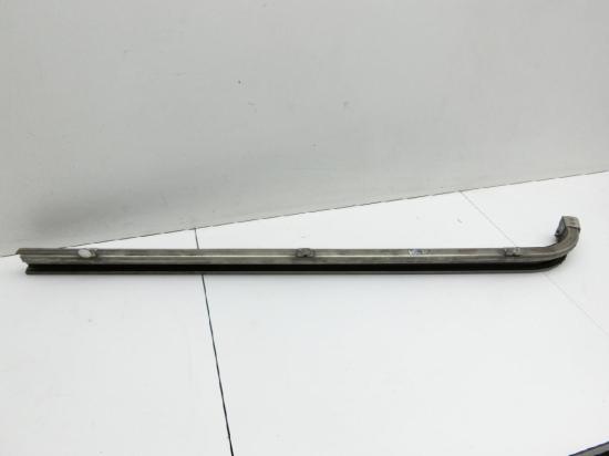 Mercedes W447 W640 Vito 14-19 Laufschiene Führungsschiene für Schiebetür Rechts Mitte Bild Mercedes W447 W640 Vito 14-19 Laufschiene Führungsschiene für Schiebetür Rechts Mitte
