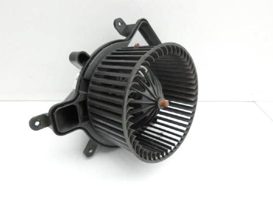 Peugeot 5008 I T87 09-13 Gebläsemotor Lüftermotor Heizungsgebläse Bild Peugeot 5008 I T87 09-13 Gebläsemotor Lüftermotor Heizungsgebläse