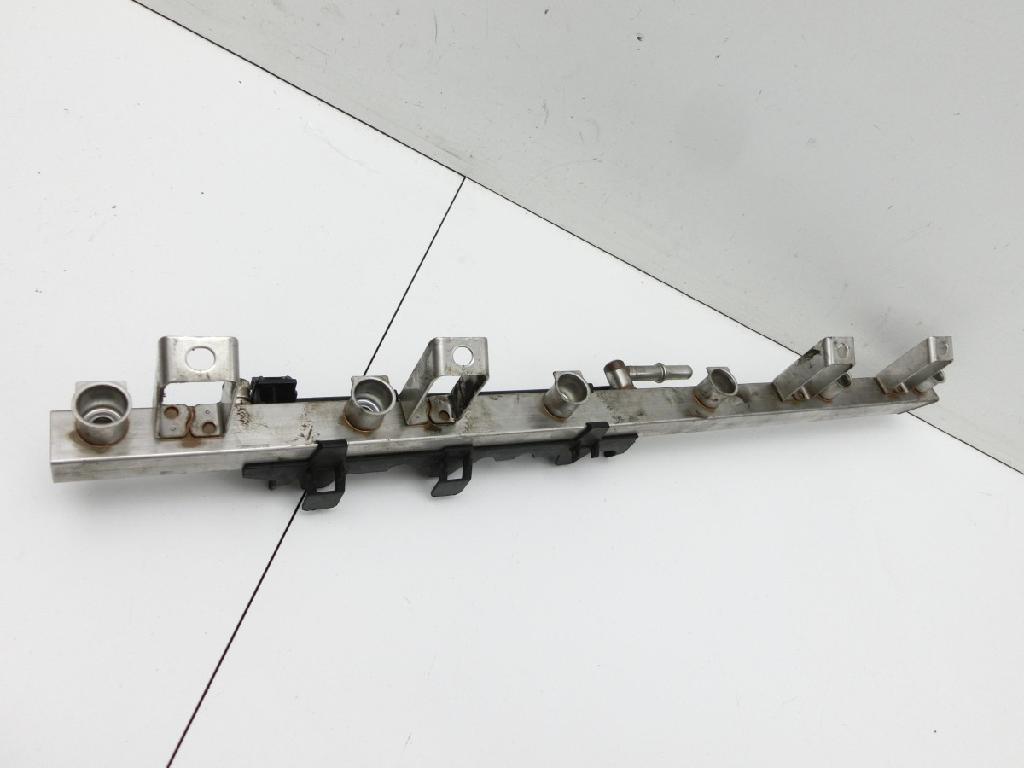 BMW E90 3er 325i 05-08 2,5i 160KW Hochdruck Verteilerrohr Einspritzleiste Bild BMW E90 3er 325i 05-08 2,5i 160KW Hochdruck Verteilerrohr Einspritzleiste