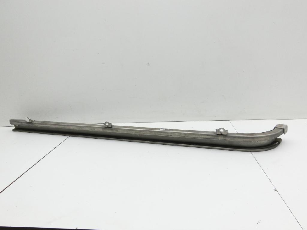 Mercedes W447 W640 Vito 14-19 Laufschiene Führungsschiene für Schiebetür Rechts Mitte Bild Mercedes W447 W640 Vito 14-19 Laufschiene Führungsschiene für Schiebetür Rechts Mitte