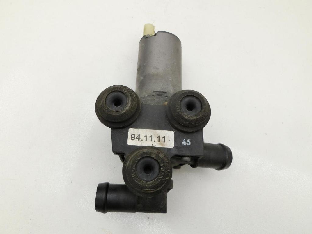 BMW E87 1er 116i 04-07 1,6i 85KW Umwelzpumpe Heizung Pumpe Zusatzpumpe
