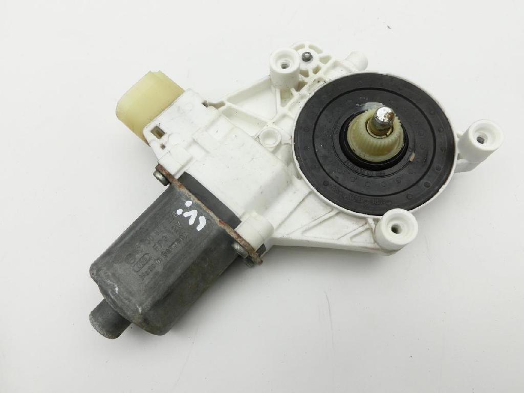 BMW E91 318D LCi 08-13 Kombi Fensterhebermotor Links Vorne Bild BMW E91 318D LCi 08-13 Kombi Fensterhebermotor Links Vorne