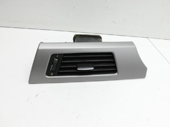 BMW E90 3er 325i 05-08 Luftdusche Luftdüse Links Bild BMW E90 3er 325i 05-08 Luftdusche Luftdüse Links