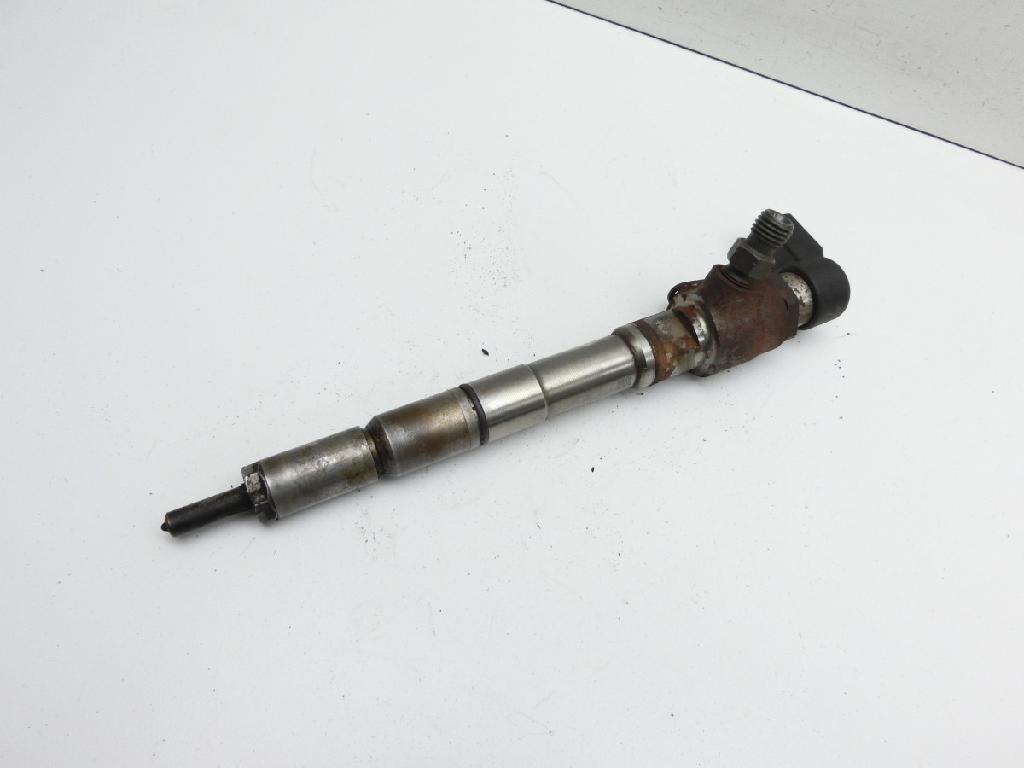 Skoda Rapid NH 12-17 TDI 1,6 77KW Injektor Einspritzdüse Zyl.1