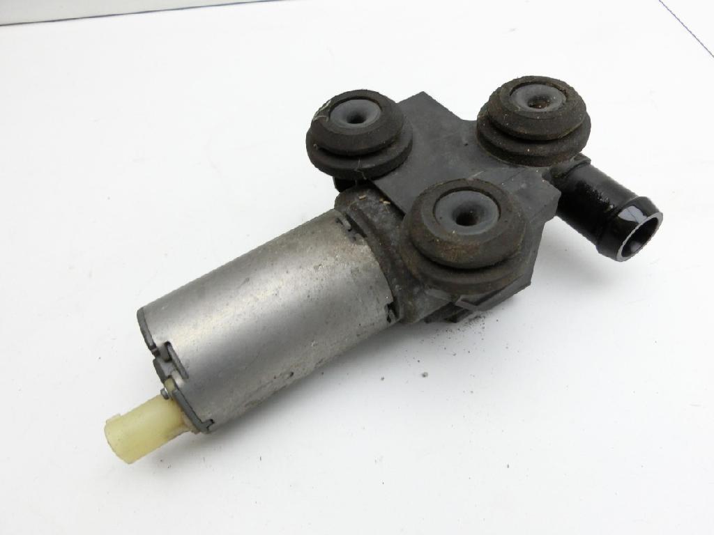 BMW E87 1er 116i 04-07 1,6i 85KW Umwelzpumpe Heizung Pumpe Zusatzpumpe