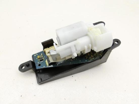 BMW E93 330I 07-13 Relais Wegfahrsperre Lenkradschloss Bild BMW E93 330I 07-13 Relais Wegfahrsperre Lenkradschloss