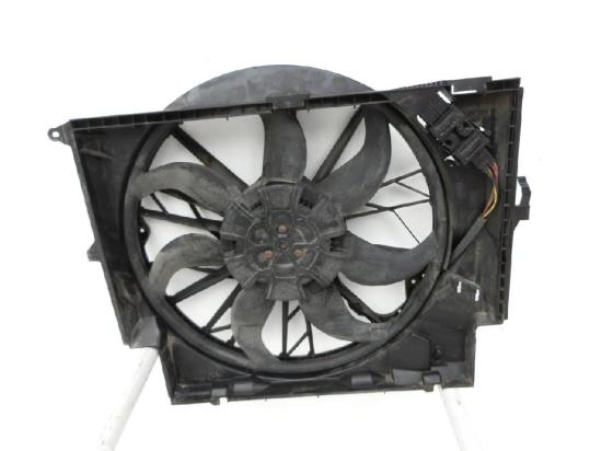 BMW E91 330XD 05-08 3,0D 170KW L?fter Ventilator f. K?hler Bild BMW E91 330XD 05-08 3,0D 170KW L?fter Ventilator f. K?hler