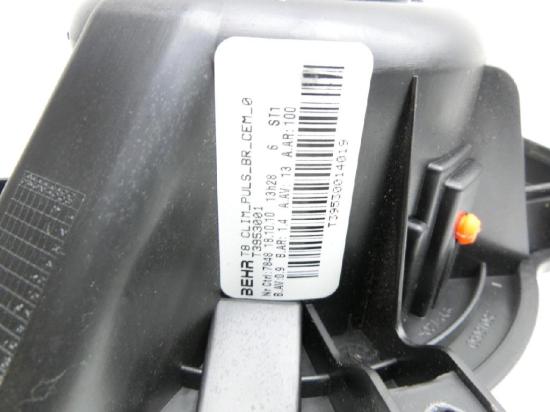 Peugeot 5008 I T87 09-13 Gebläsemotor Lüftermotor Heizungsgebläse Bild Peugeot 5008 I T87 09-13 Gebläsemotor Lüftermotor Heizungsgebläse