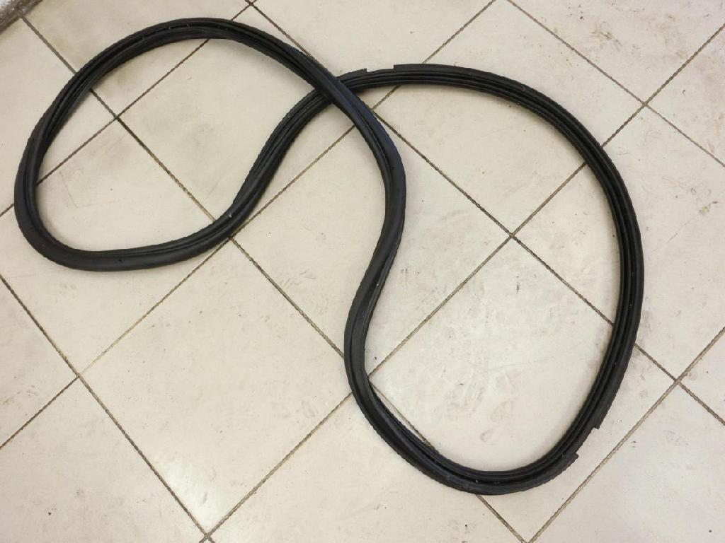 Cadillac STS 07-11 Dichtung Rahmen für Heckklappe Kofferraum Bild Cadillac STS 07-11 Dichtung Rahmen für Heckklappe Kofferraum