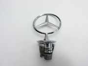 Mercedes S211 E500 02-06 Emblem Logo
