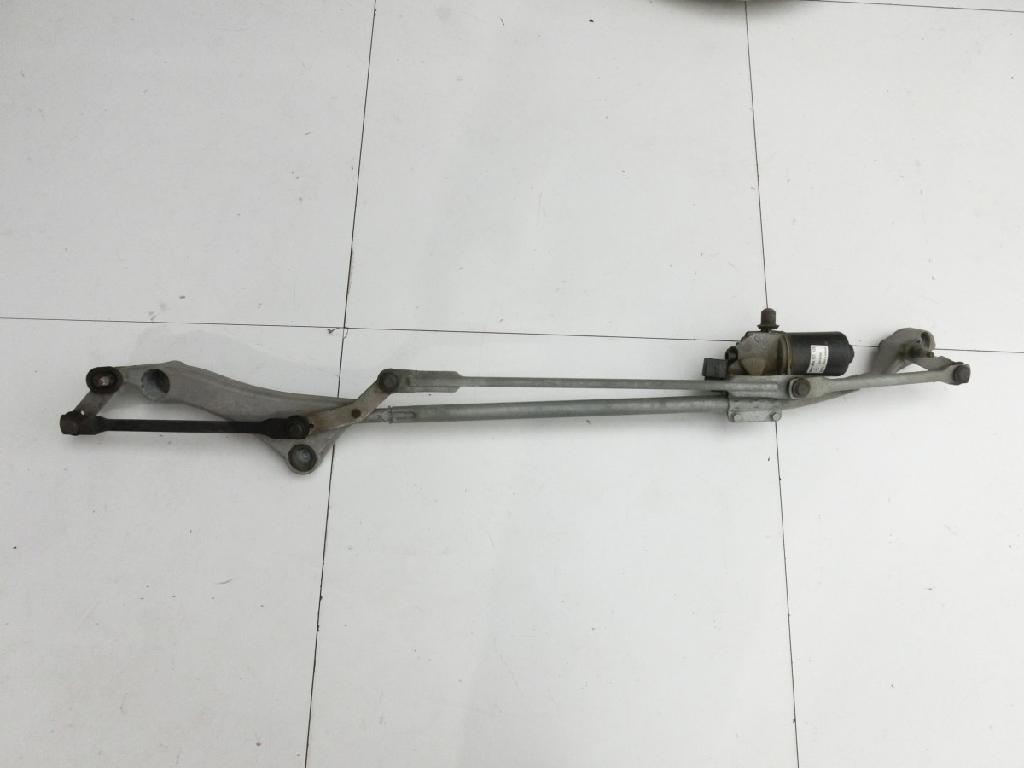 Mercedes A170 W169 04-08 Wischermotor m. Wischergestänge Vorne