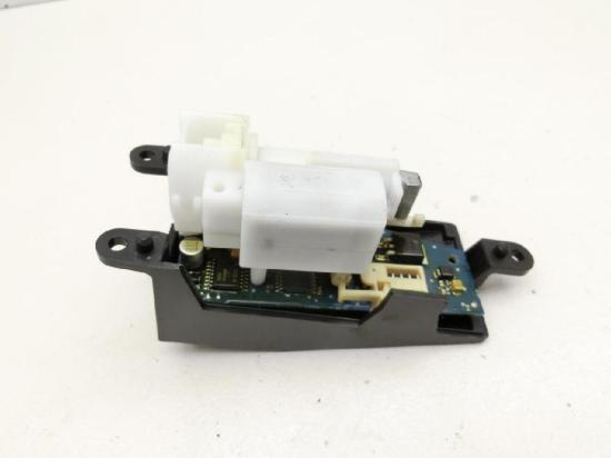 BMW E93 330I 07-13 Relais Wegfahrsperre Lenkradschloss Bild BMW E93 330I 07-13 Relais Wegfahrsperre Lenkradschloss