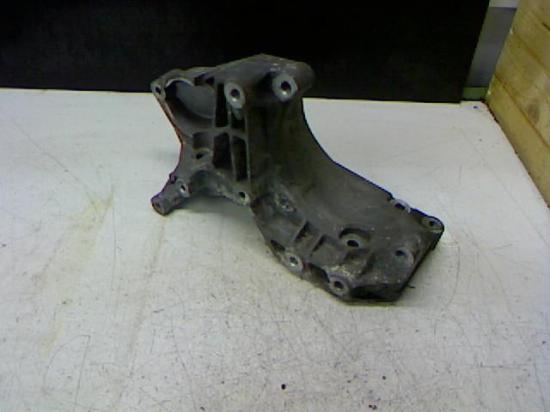 Lichtmaschine /halter Opel Tigra 1.6i 16V Edition 100 A Tigra Coupe Bild Lichtmaschine /halter Opel Tigra 1.6i 16V Edition 100 A Tigra Coupe