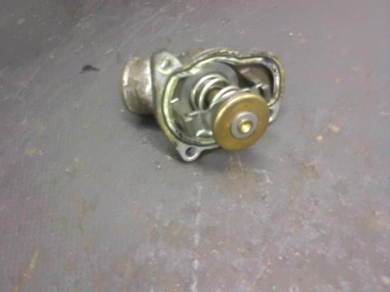 Thermostat Opel Corsa 16V Select B Corsa Limousine Bild Thermostat Opel Corsa 16V Select B Corsa Limousine